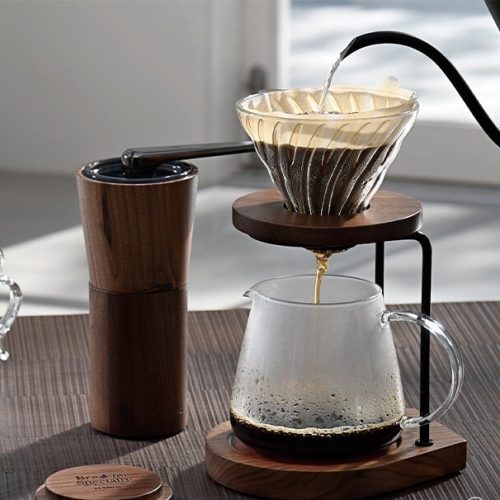 Дерев'яна стійка для пуровера HARIO Drip Stand Walnut